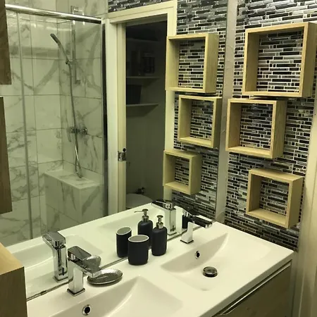 Appartement Tout Confort, Vue Sur La Mer Διαμέρισμα *